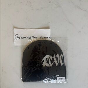 Revenge Arch Logo Cuff Beanie Black/White